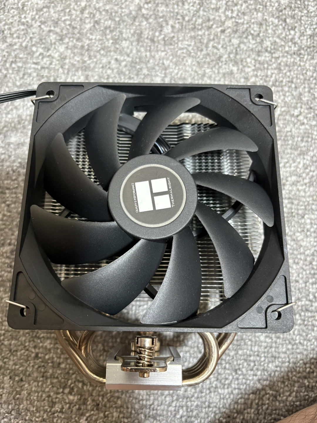 クライオリグ H5 Ultimate CPUクーラーの写真2枚目