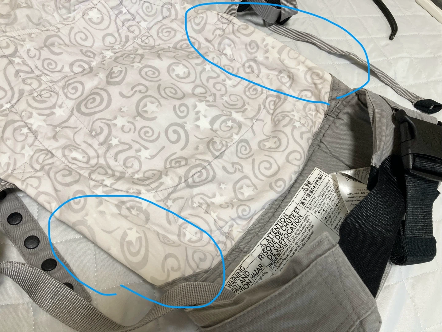 エルゴベビー 抱っこ紐 スター柄 グレーの写真3枚目
