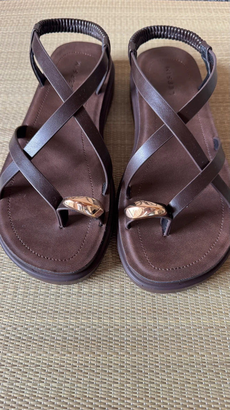LEPSIM トングサンダル Lサイズ ブラウンの写真2枚目