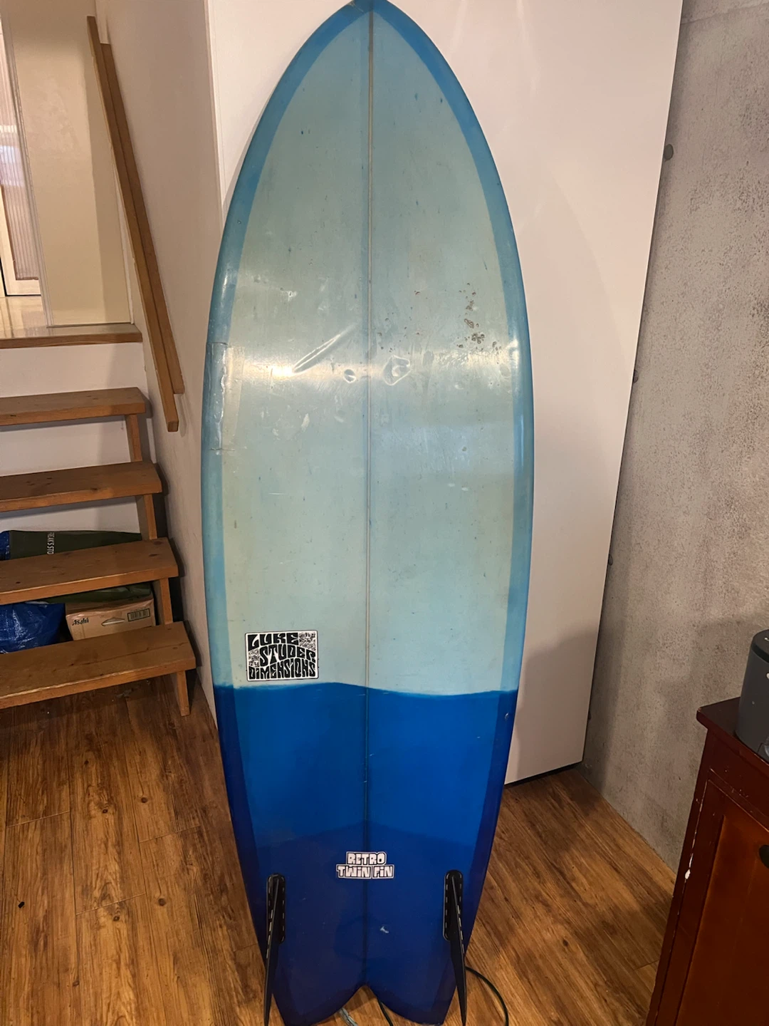 【川崎/高津区】Luke Studer サーフボード 5'11" ツインフィン 40L フィン・リーシュ付の写真2枚目