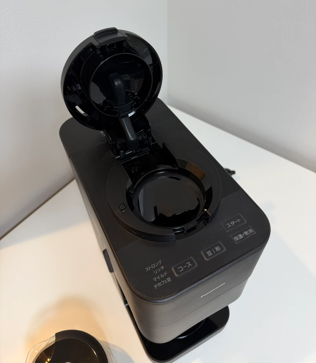 1回のみ使用　パナソニック Panasonic 全自動コーヒーメーカー ミル付 NCA58-K  コーヒー豆のおまけ付の写真3枚目