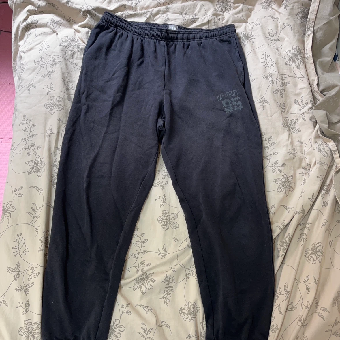 ギャップ スウェットパンツ 黒 Lサイズ