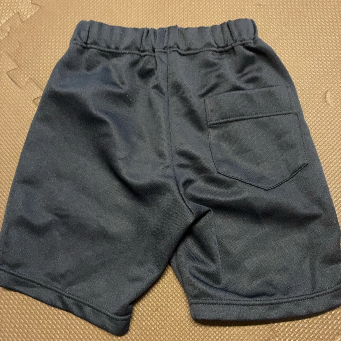 体操服 ハーフパンツ 紺 130cmの写真2枚目