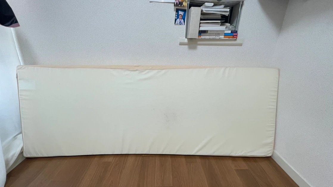 シングルマットレス ベージュ色の写真3枚目