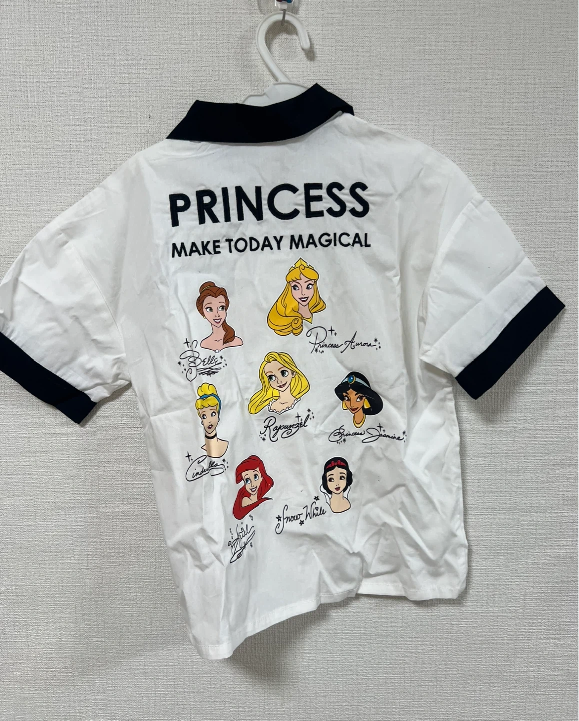 未使用🩷ディズニー プリンセス 半袖シャツ 120cm