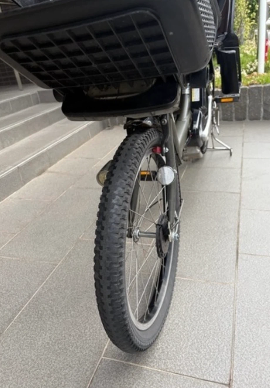 電動アシスト自転車BRIDGESTONE ANGELINO 20インチ バッテリー15.4Ah 自転車No0158の写真3枚目