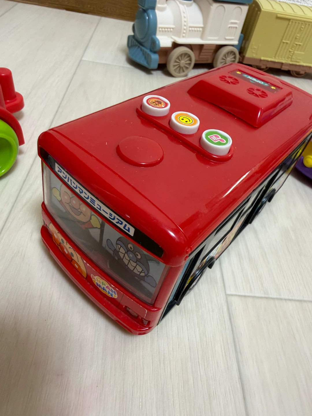 美品☆リトルタイクス アンパンマン 汽車 おさるのジョージセットの写真3枚目