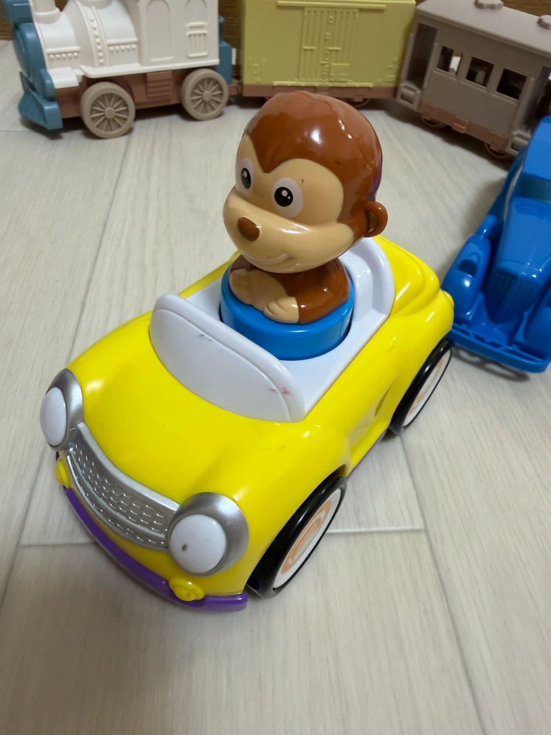 美品☆リトルタイクス アンパンマン 汽車 おさるのジョージセットの写真4枚目