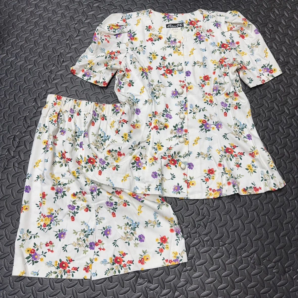 ピクチャーミー 花柄セットアップ