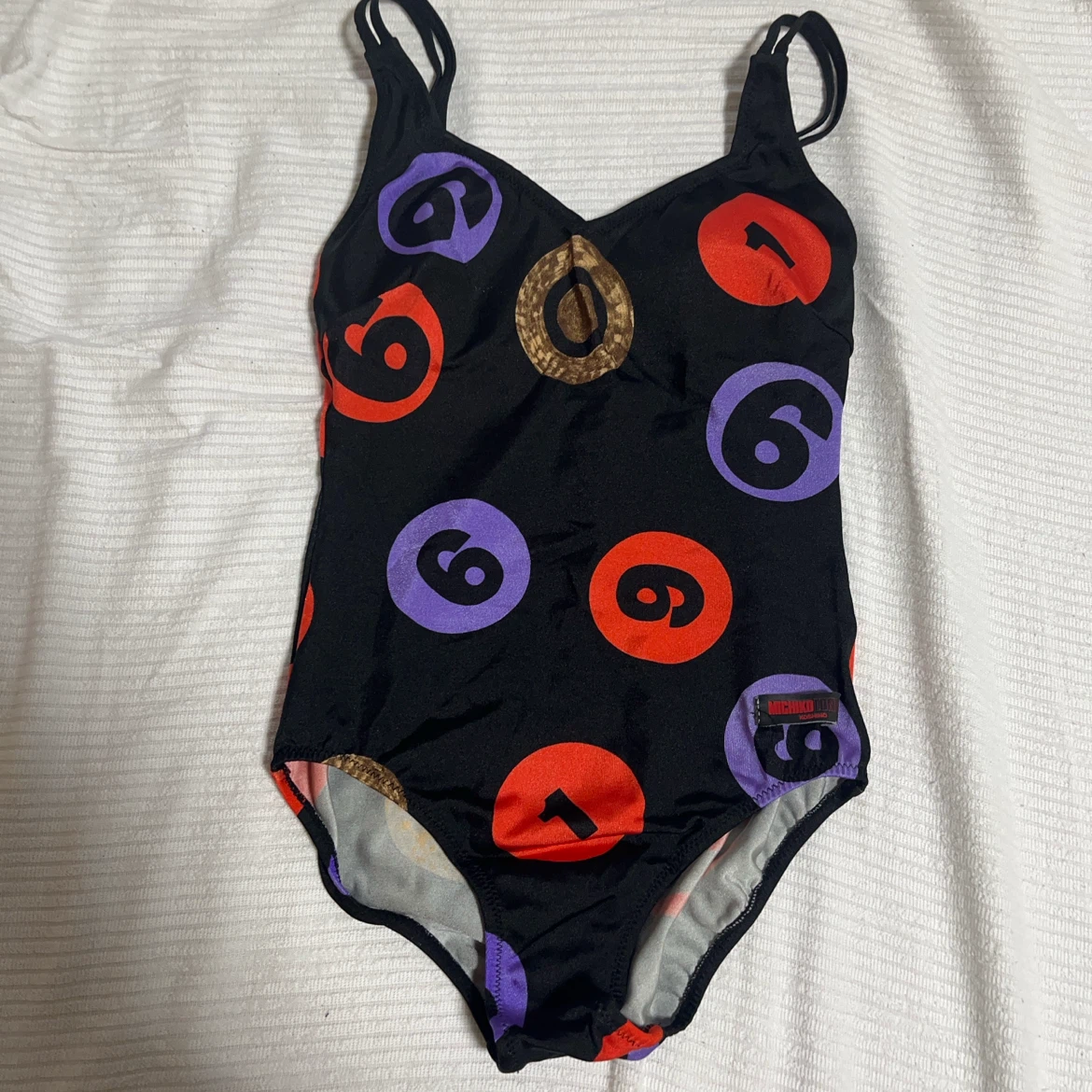 ワンピース水着