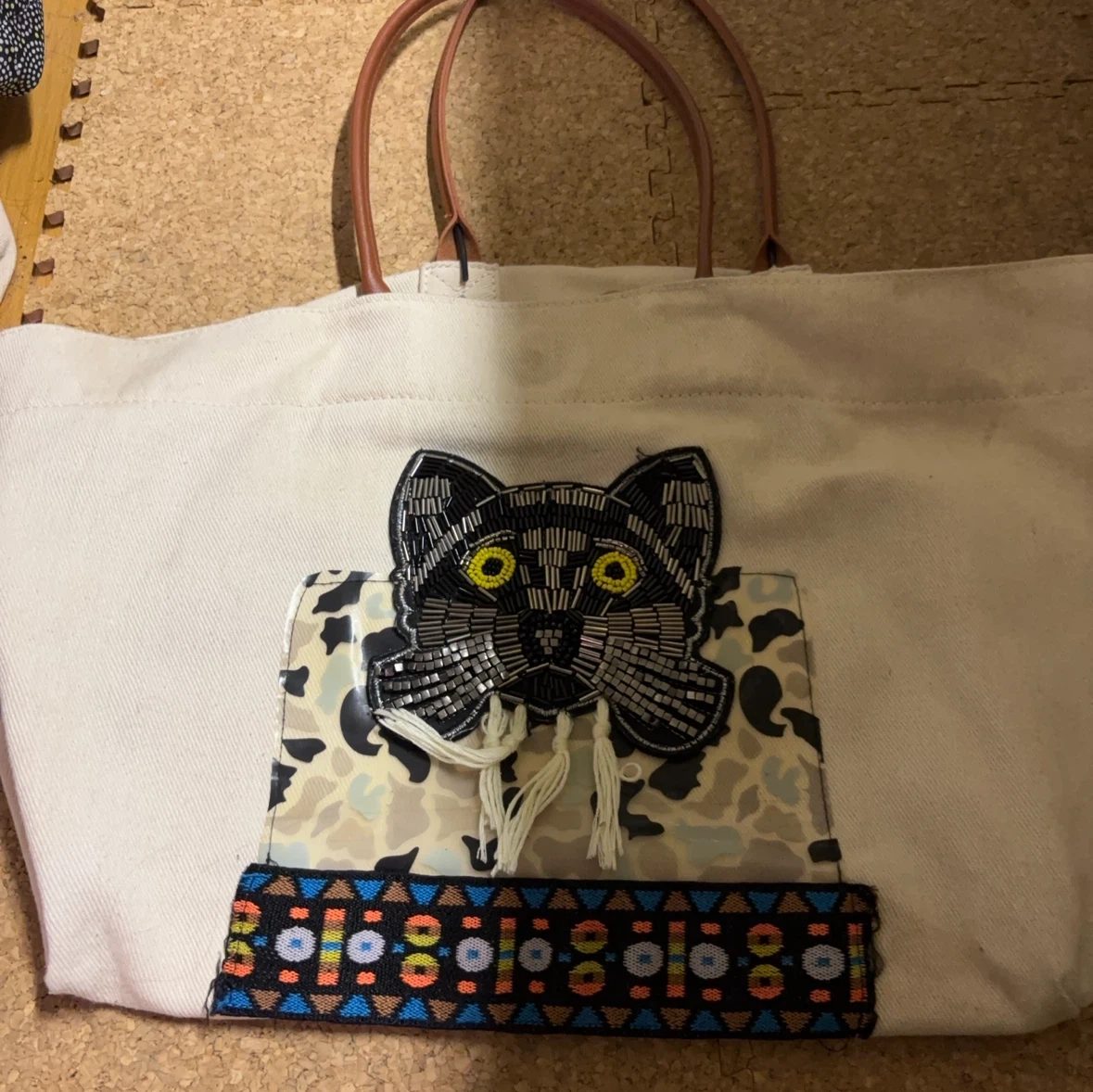 猫モチーフ刺繍 キャンバストートバッグ