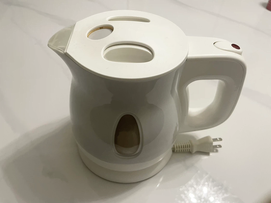 ティファール　　電気ケトル　ポット　湯沸かし器　　0.8リットルの写真4枚目
