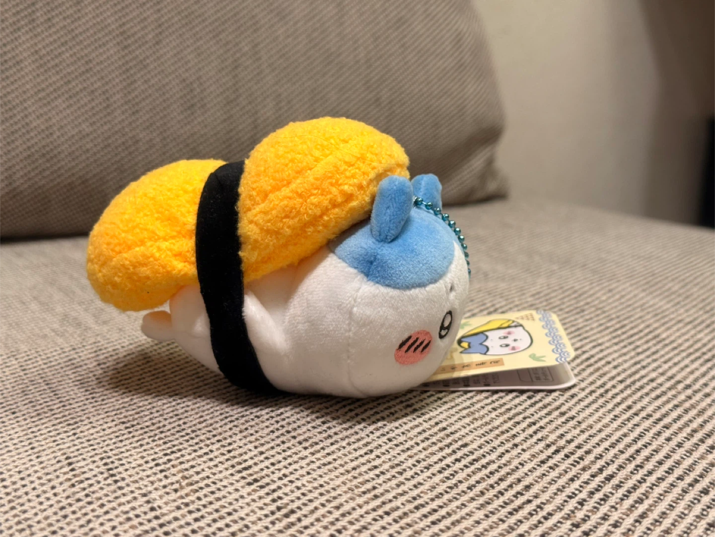 ちいかわ寿司 マスコット ハチワレ たまごの写真2枚目