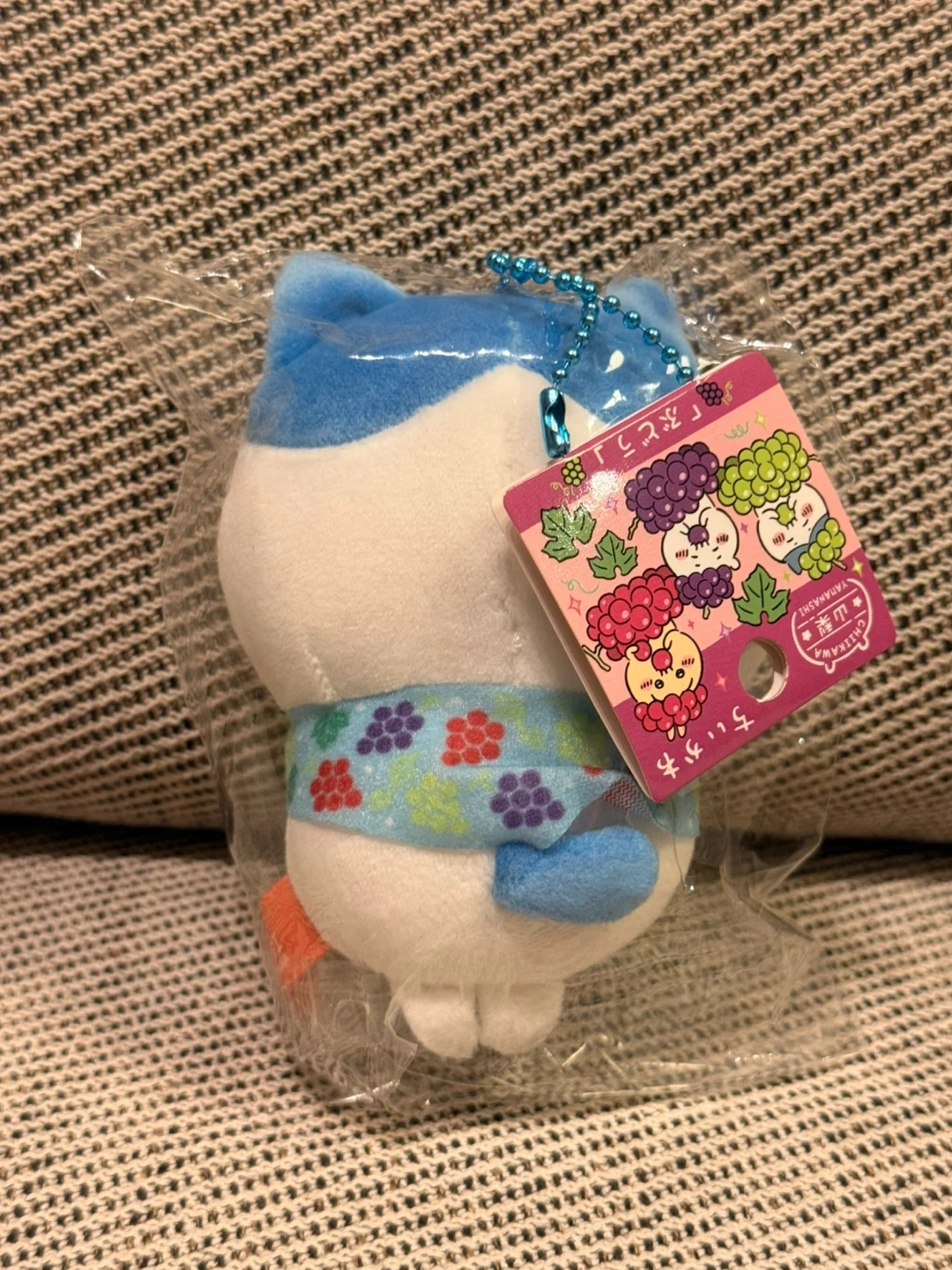 ちいかわ 山梨限定 ぶどう マスコットの写真2枚目