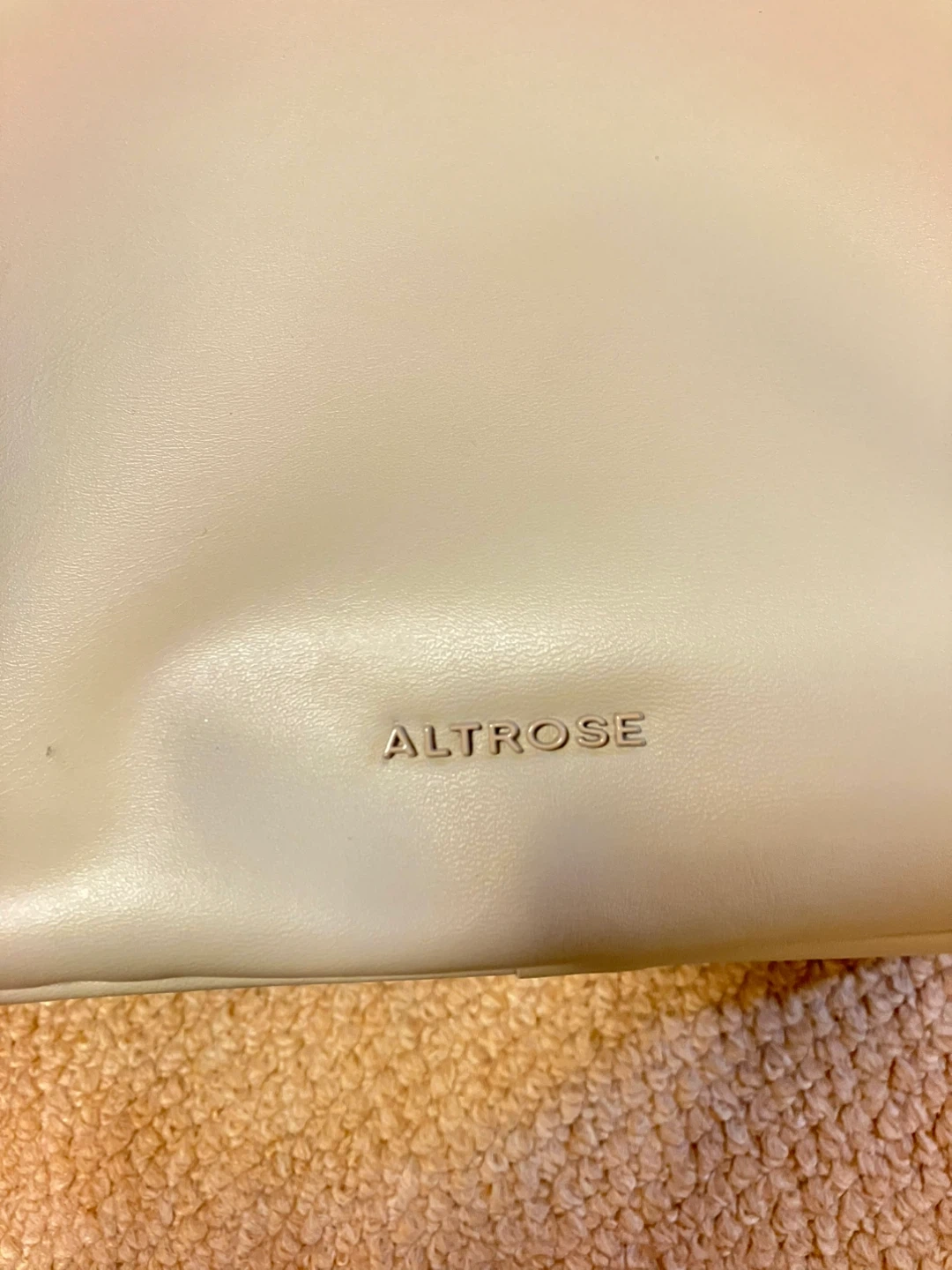 altrose バッグの写真5枚目