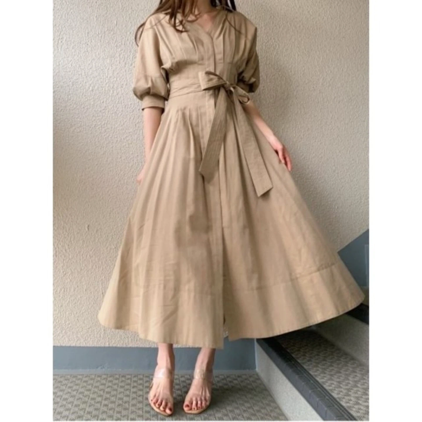 スナイデル ウエストシャーリングシャツワンピース ベージュ
