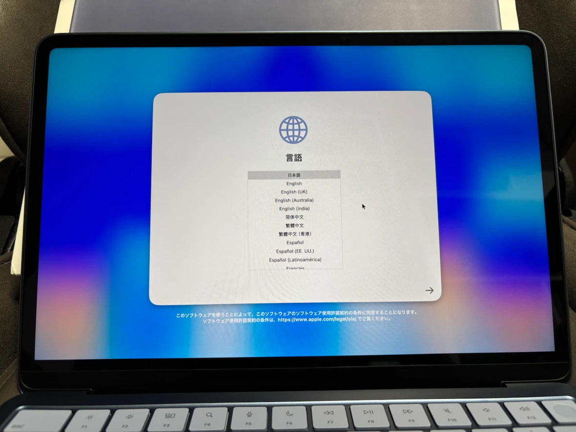 MacBook Neo 512GBの写真3枚目