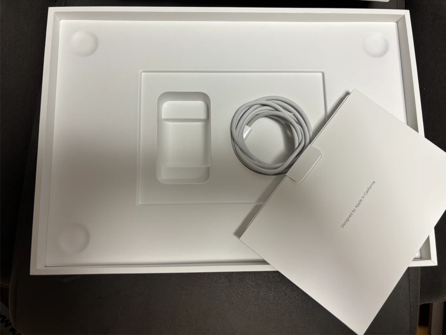 MacBook Neo 512GBの写真5枚目