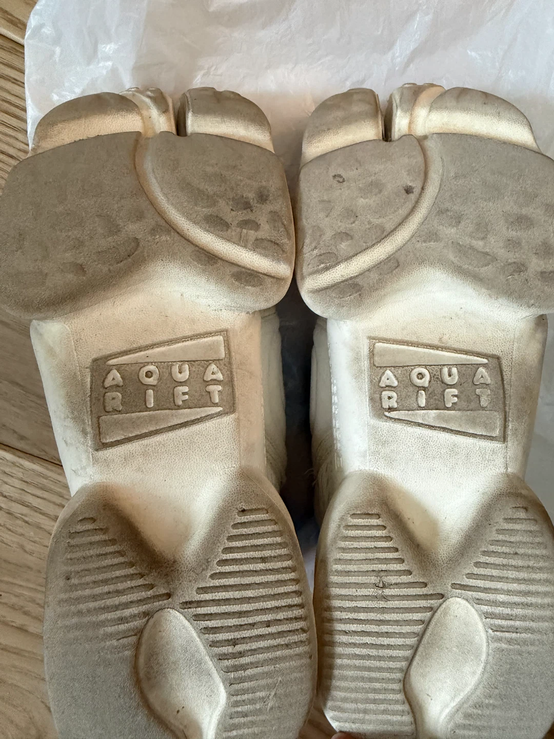 【※早めに取りに来れる方】ナイキ アクアリフト ホワイト 25.5cmの写真3枚目
