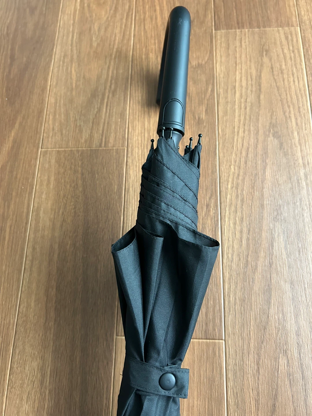 【特大サイズ】メンズ ジャンプ傘 黒 親骨69cm 直径121cm 大判 ワンタッチの写真3枚目