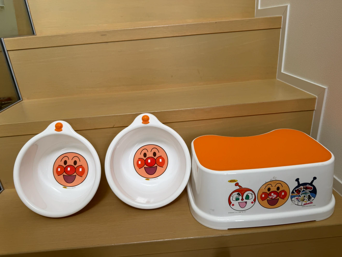 【※早めに取りに来れる方】アンパンマン 洗面器・踏み台セット
