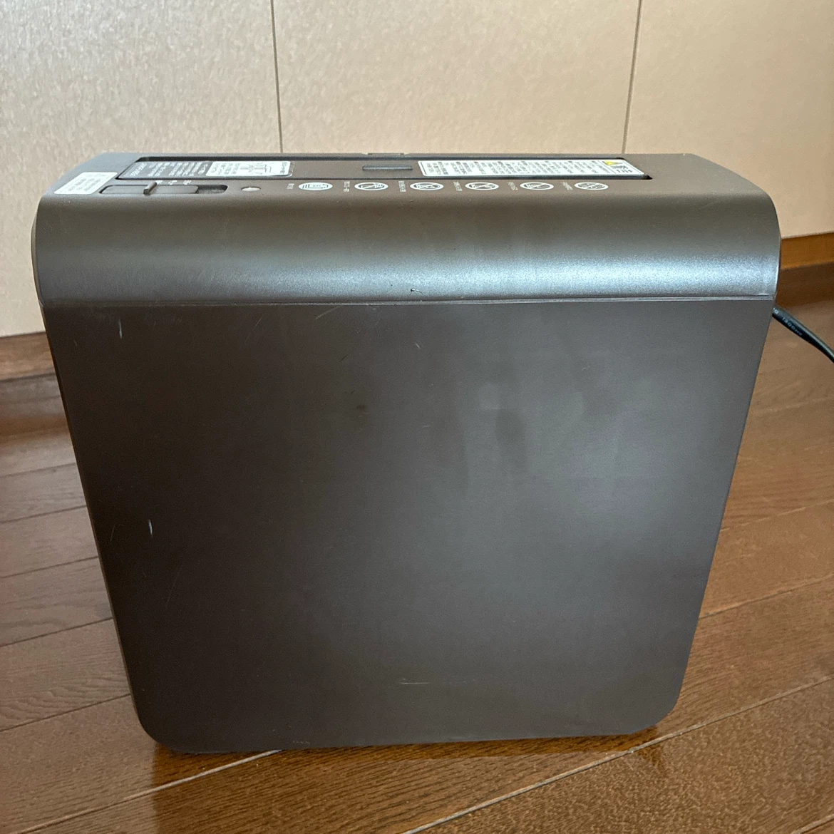 コクヨ デスクサイドシュレッダー AMKPS-X80の写真4枚目