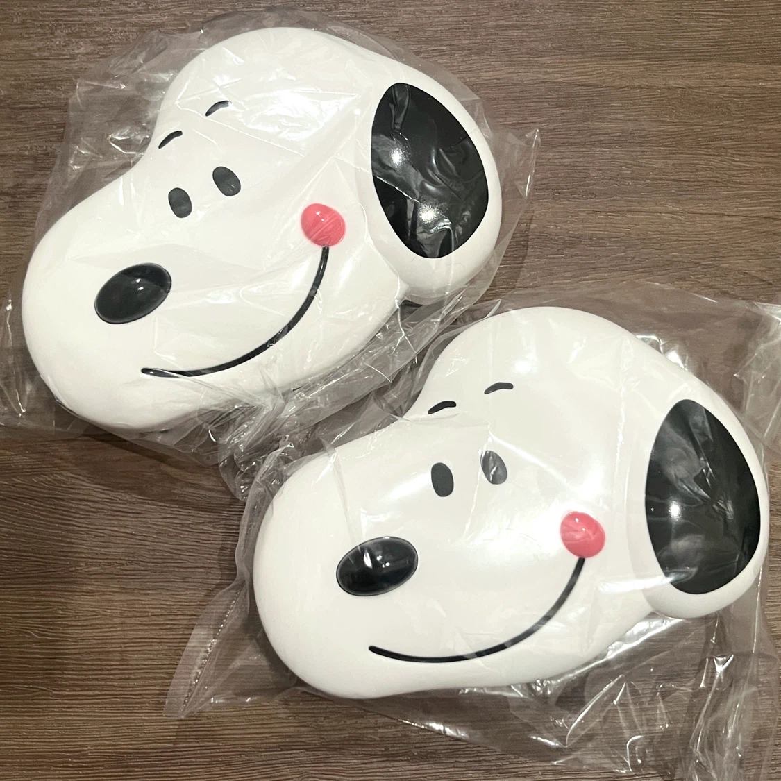 【新品・未使用品】Snoopyスヌーピー フェイス型小物入れ 2個セット 限定品の写真7枚目