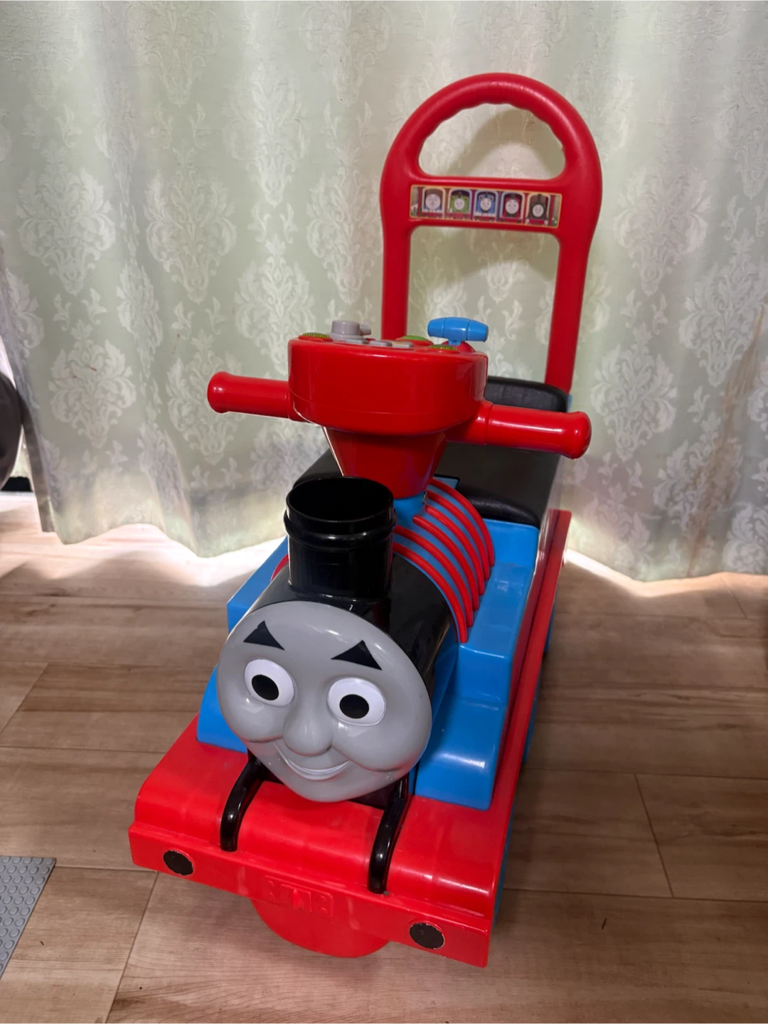 野中製作所 きかんしゃトーマス 乗用玩具