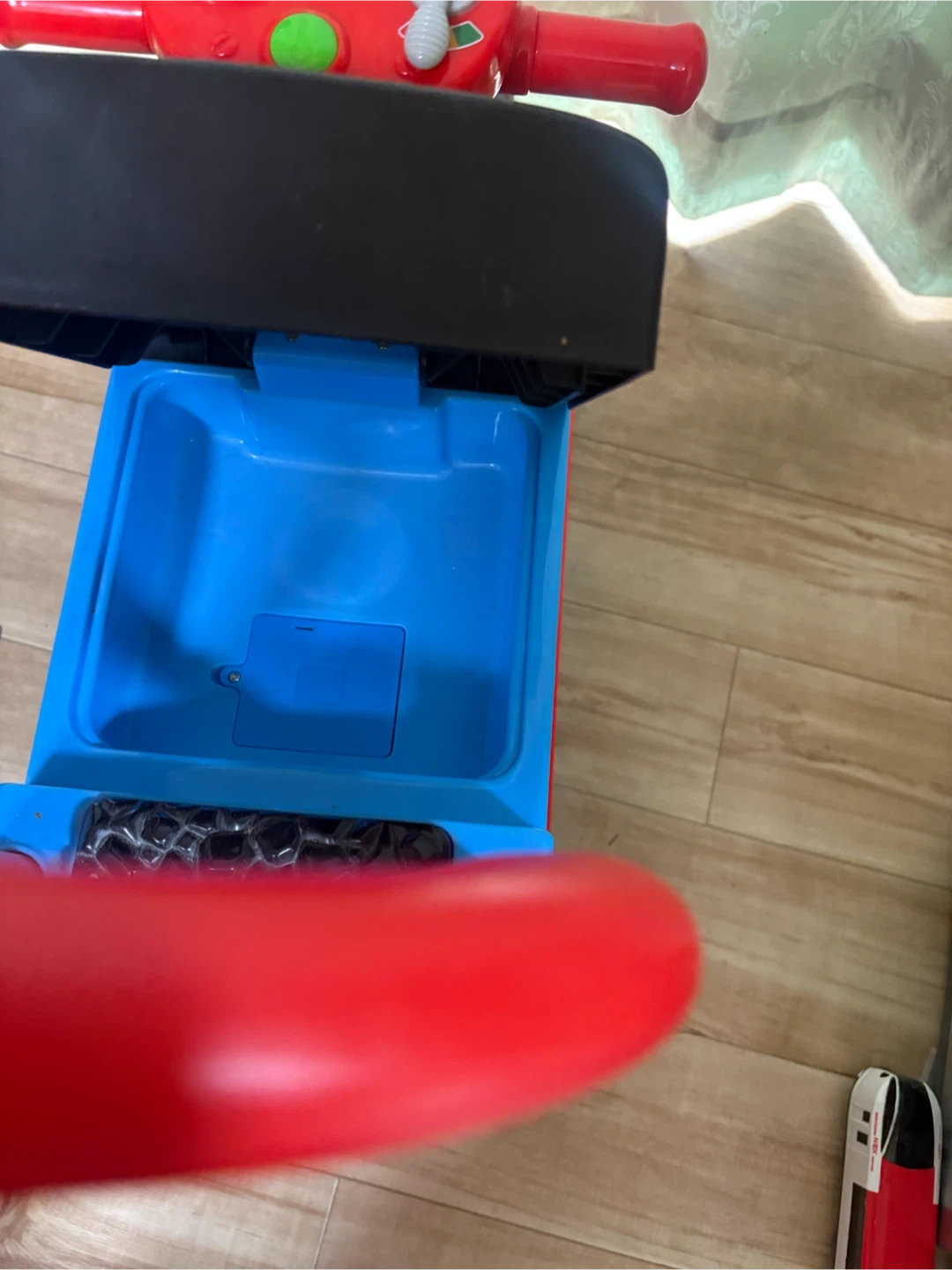 野中製作所 きかんしゃトーマス 乗用玩具の写真3枚目