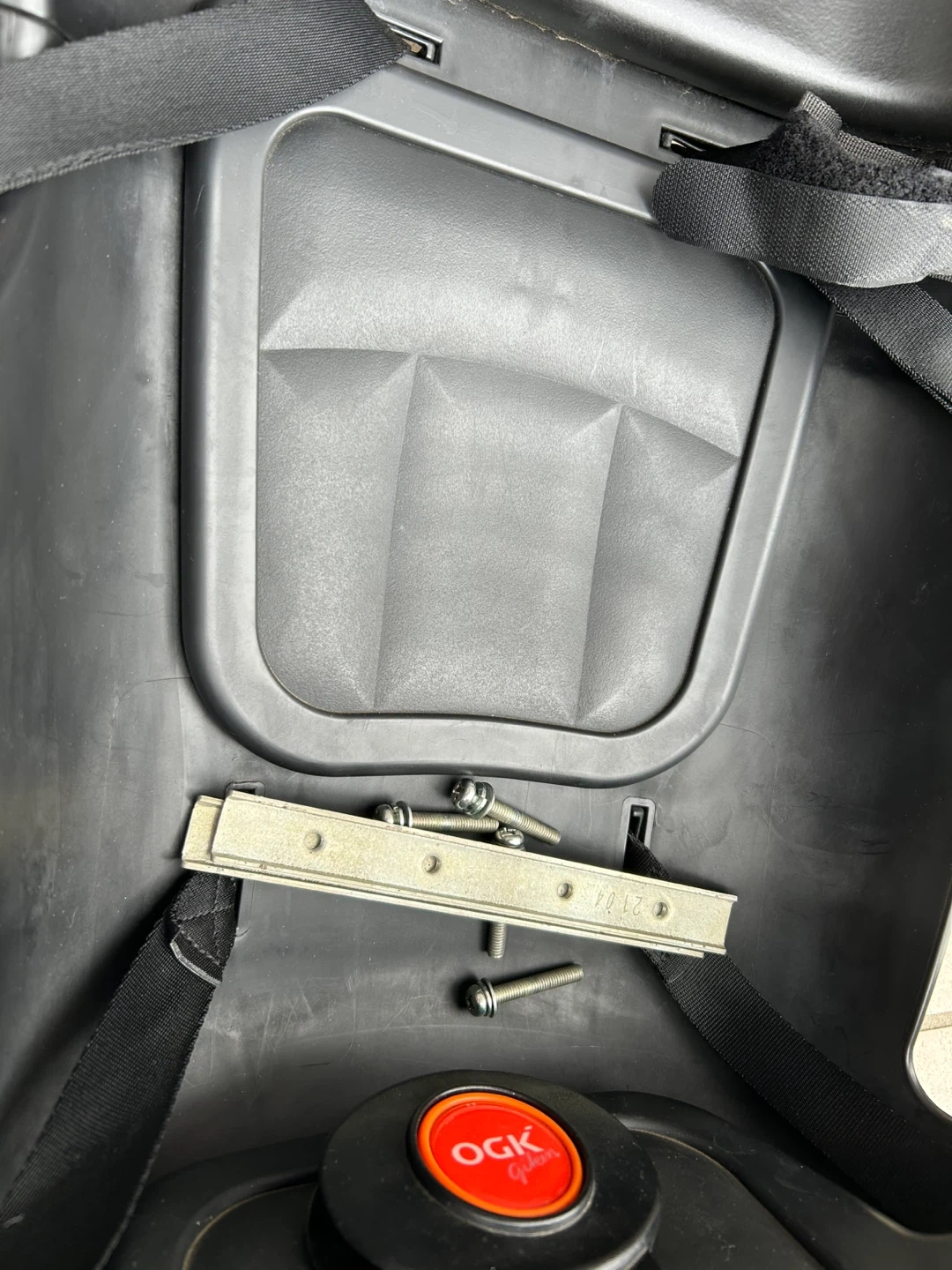 オージーケー技研 RBC-015DX 後ろ用チャイルドシートの写真4枚目