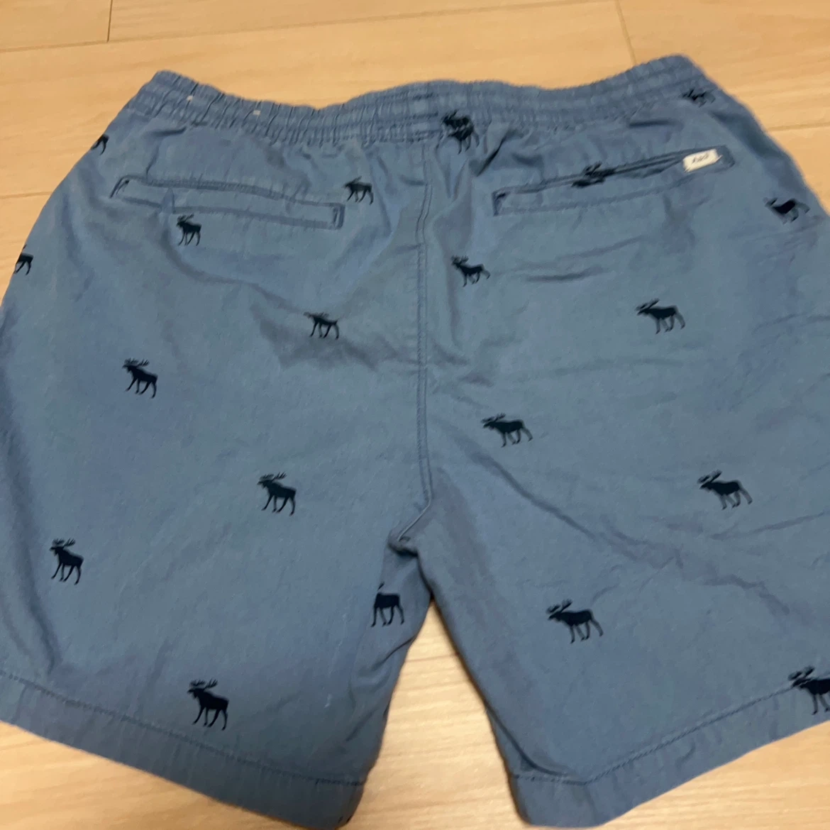 アバクロンビー&フィッチ ショートパンツ ブルー Mの写真3枚目