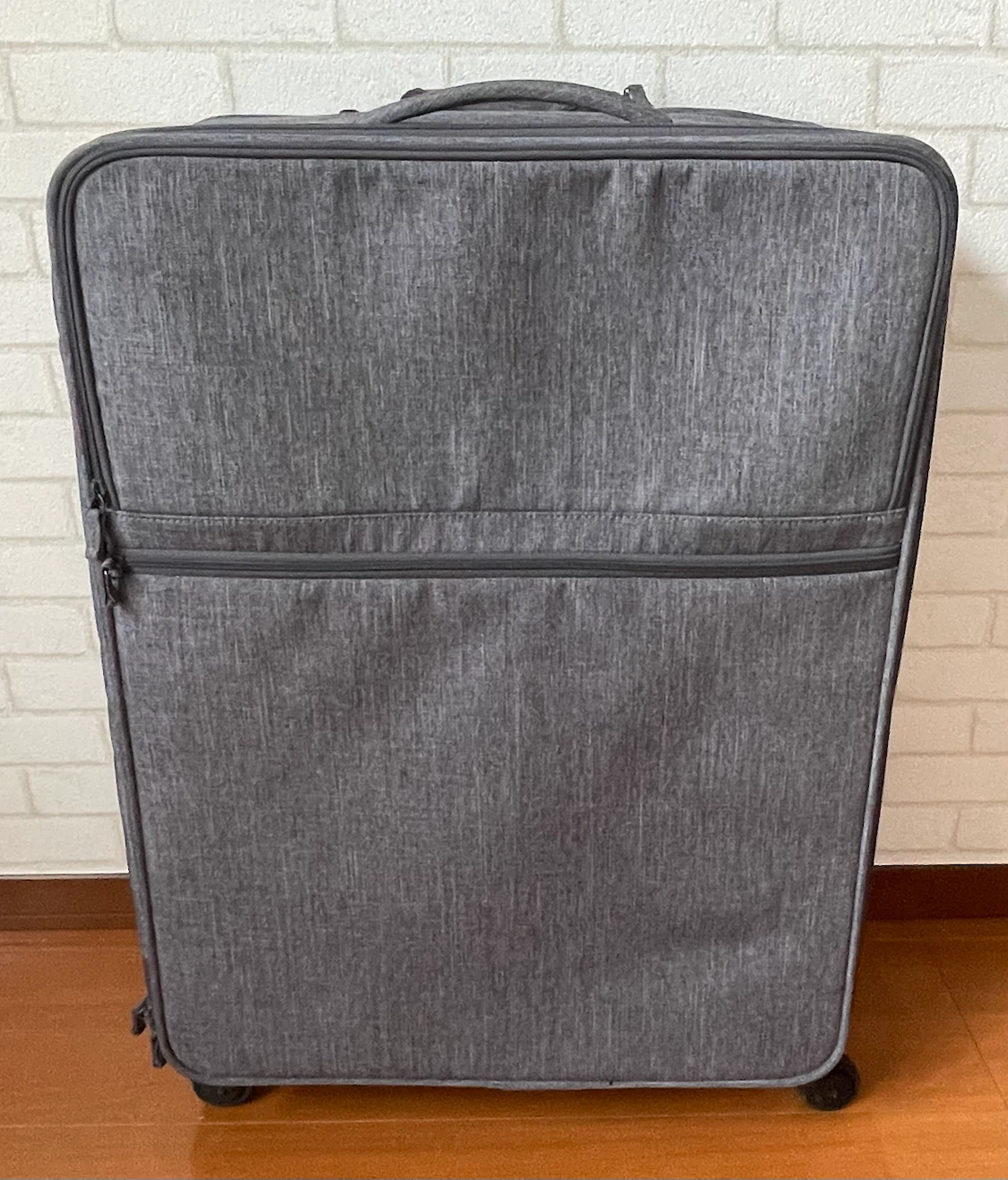 無印良品 MUJI 半分の厚みで収納できるソフトキャリーケース XL 81L