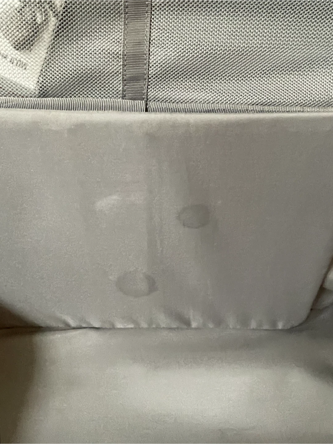無印良品 MUJI 半分の厚みで収納できるソフトキャリーケース XL 81Lの写真7枚目