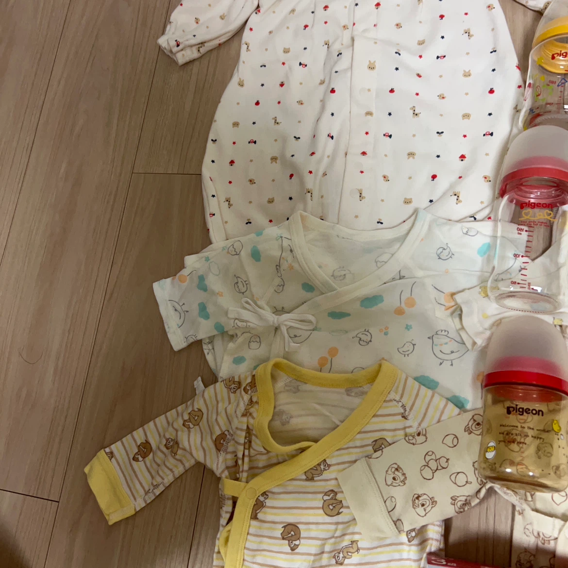 ベビー服・哺乳瓶まとめ売り セットの写真5枚目