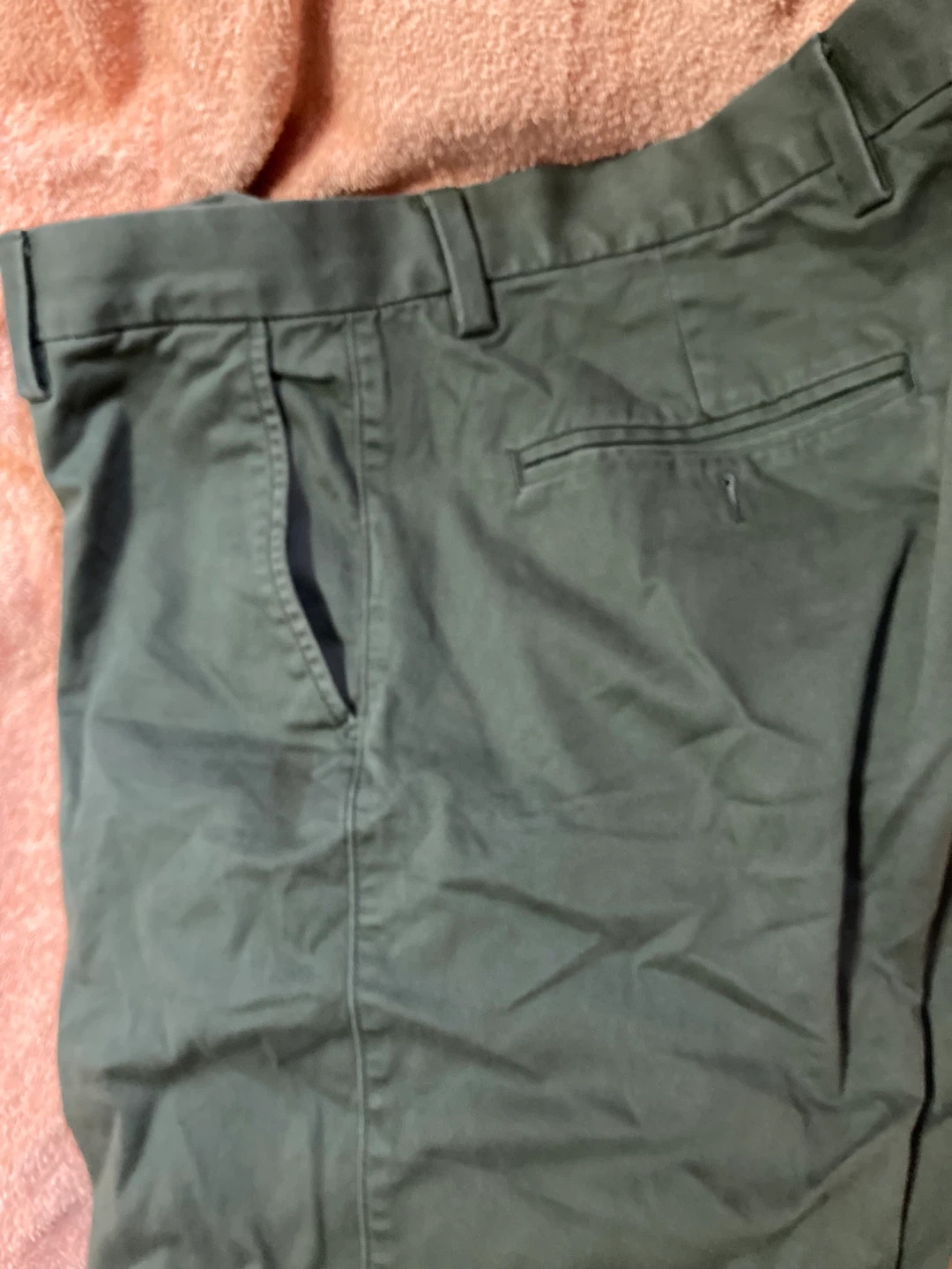 ギャップ スキニーパンツ カーキ 33×30他2本での写真3枚目