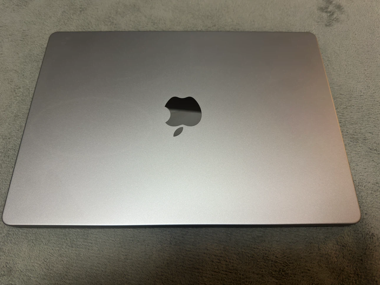 MacBook Pro 14インチ M1 Max 32GB 1TBの写真2枚目