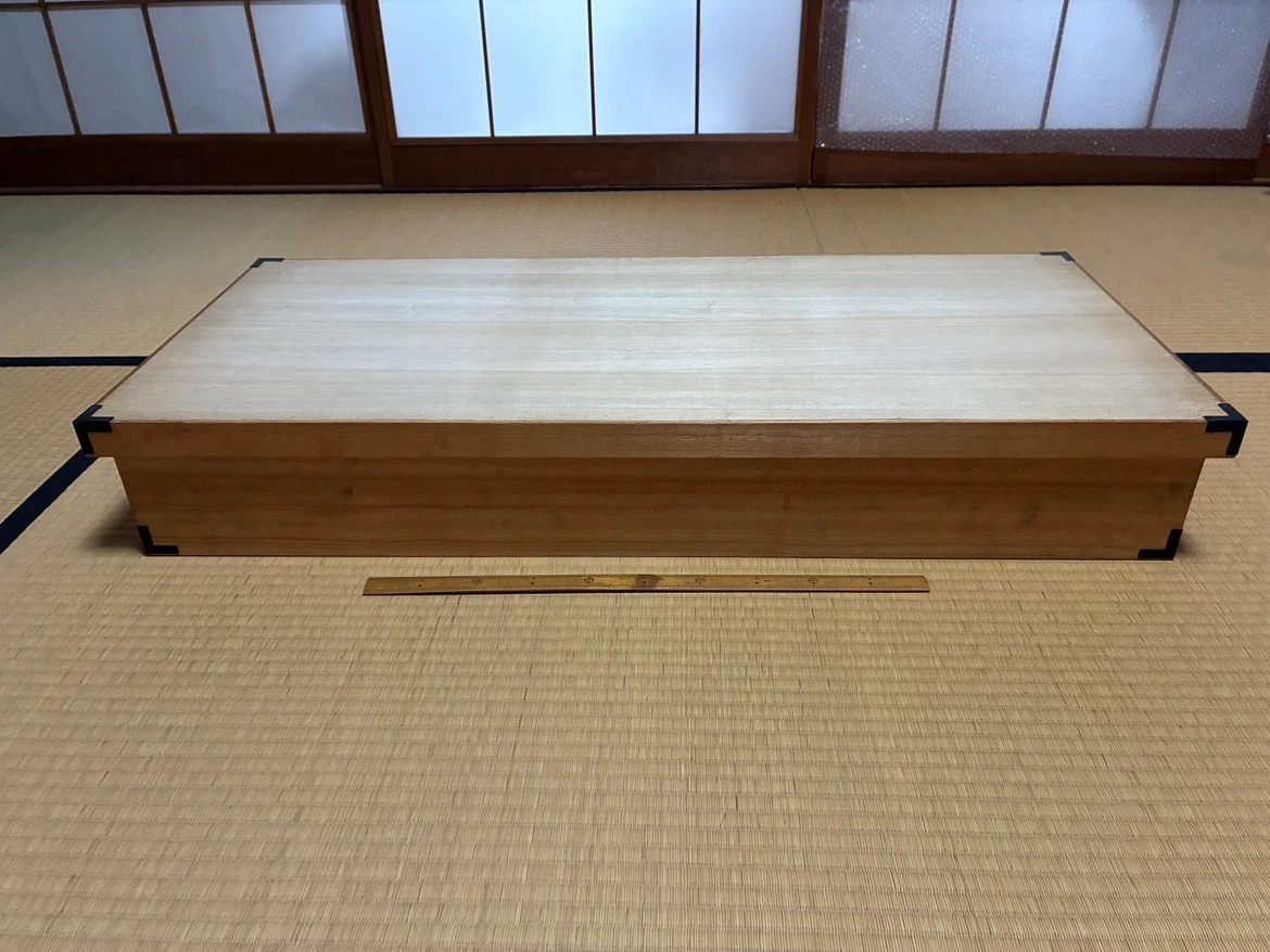 桐製 衣装箱 収納ケース① 着物や大切な物の収納にの写真2枚目