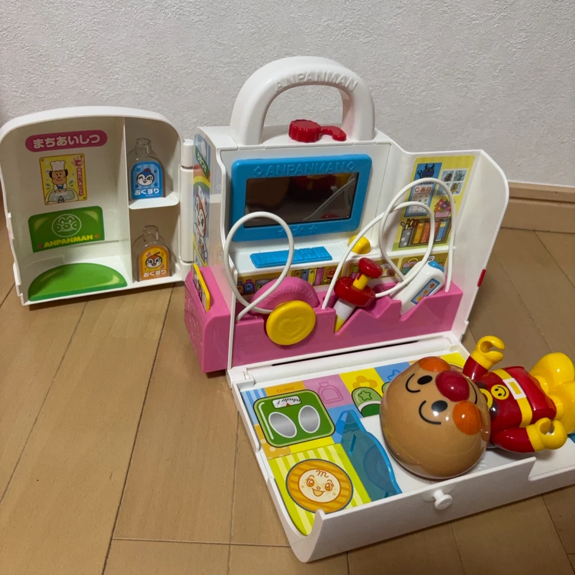 アンパンマン げんき100ばいびょういん お医者さんごっこ