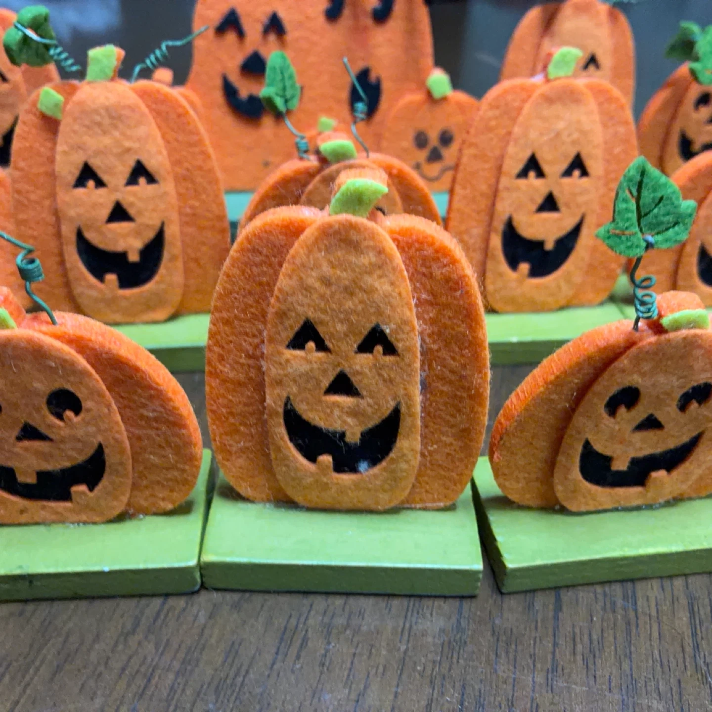 ハロウィン フェルト パンプキン 置物飾り キャンディー入れの👻籠もおつけします。の写真4枚目