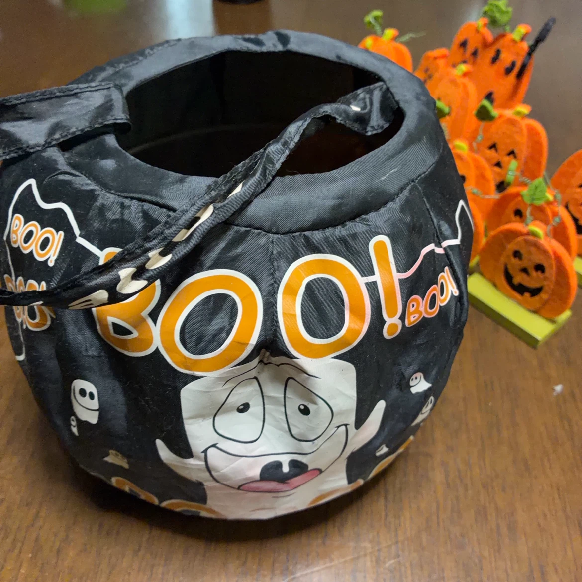 ハロウィン フェルト パンプキン 置物飾り　キャンディー入れの👻籠もおつけします。の写真5枚目