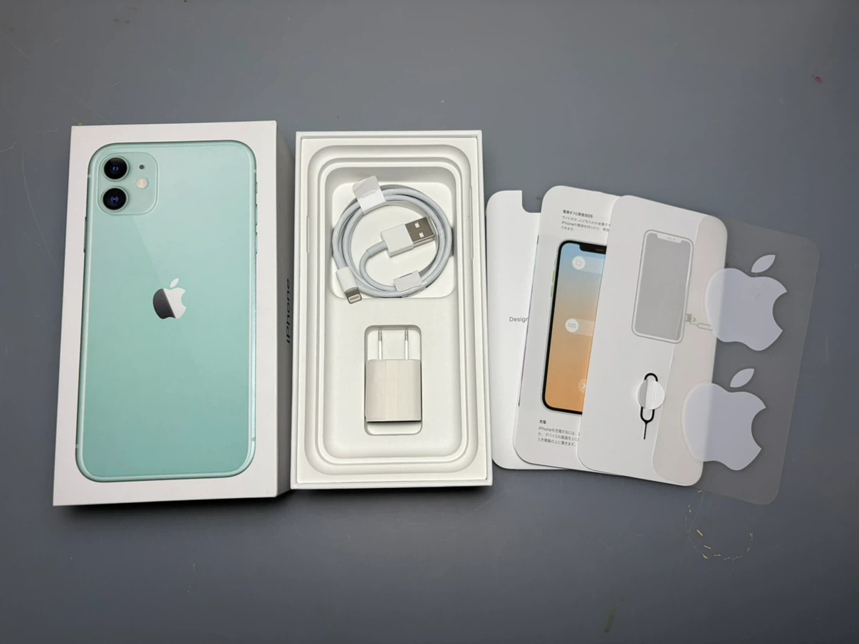 アップル iPhone 11 128GB グリーン　空箱　付属品のみの写真5枚目