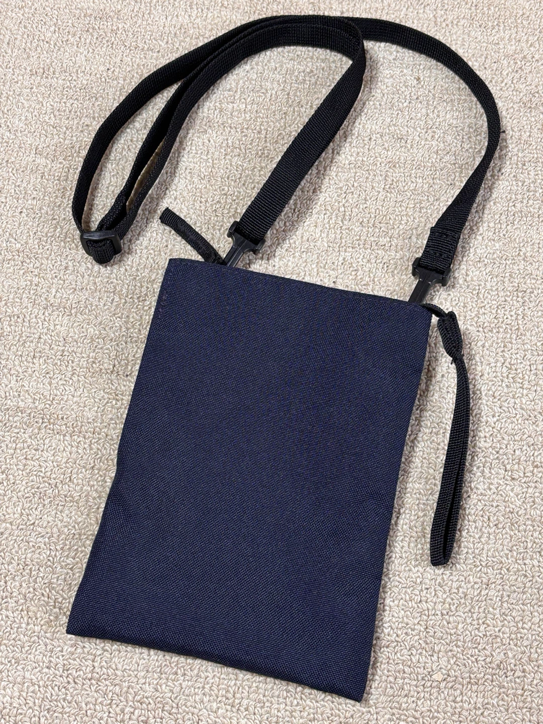 MUJI 無印良品　ミニサコッシュ