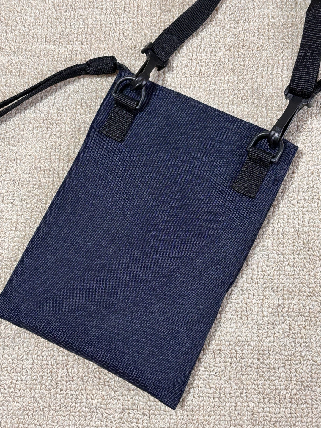 MUJI 無印良品　ミニサコッシュの写真2枚目