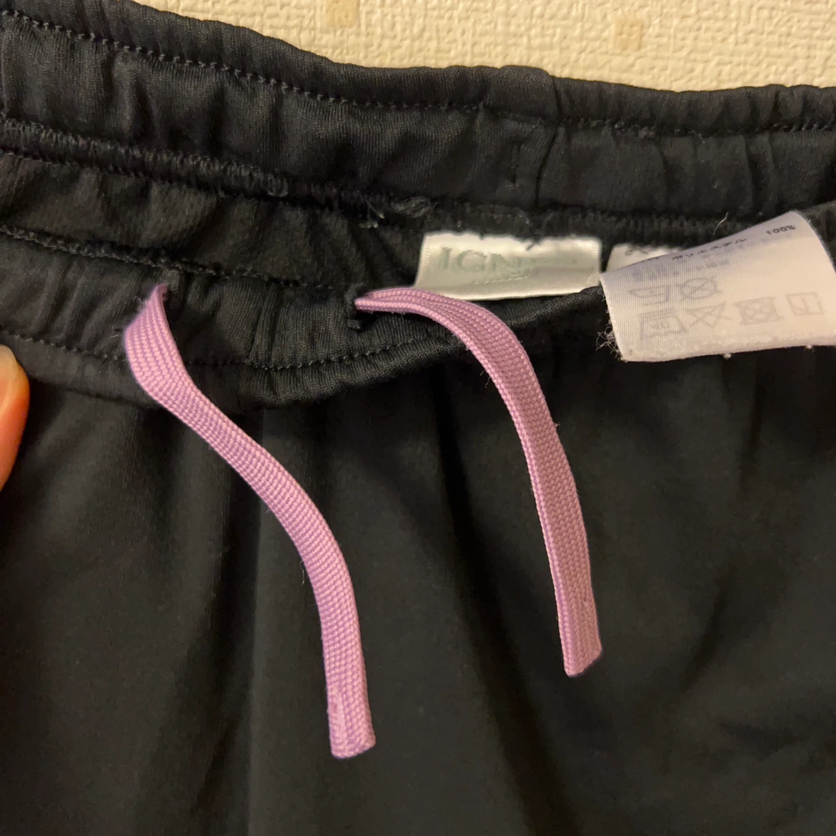 イグニオ ハーフパンツ 黒 140cmの写真4枚目