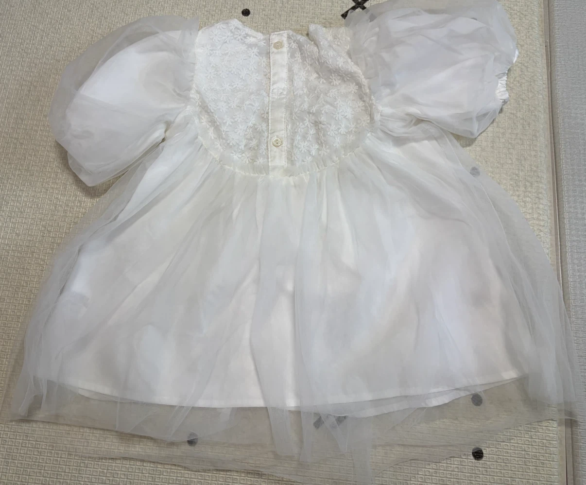 アプレレクール ドレス 80cm ホワイト 花柄の写真3枚目