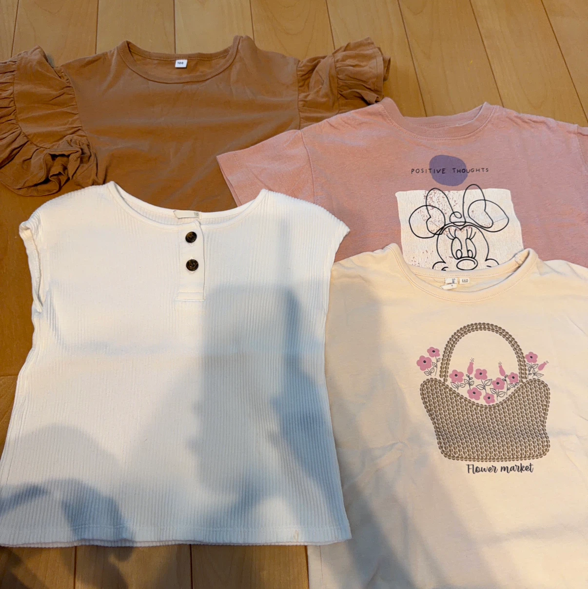 女の子用半袖Tシャツ 4枚セット 100cm・110cm