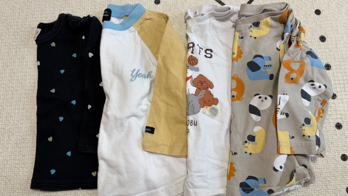 長袖Tシャツ 4枚セット 90cm