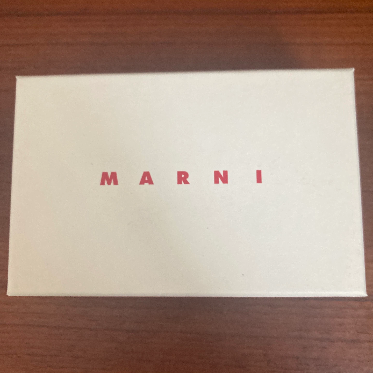 マルニ 三つ折り財布 ピンク×ホワイト