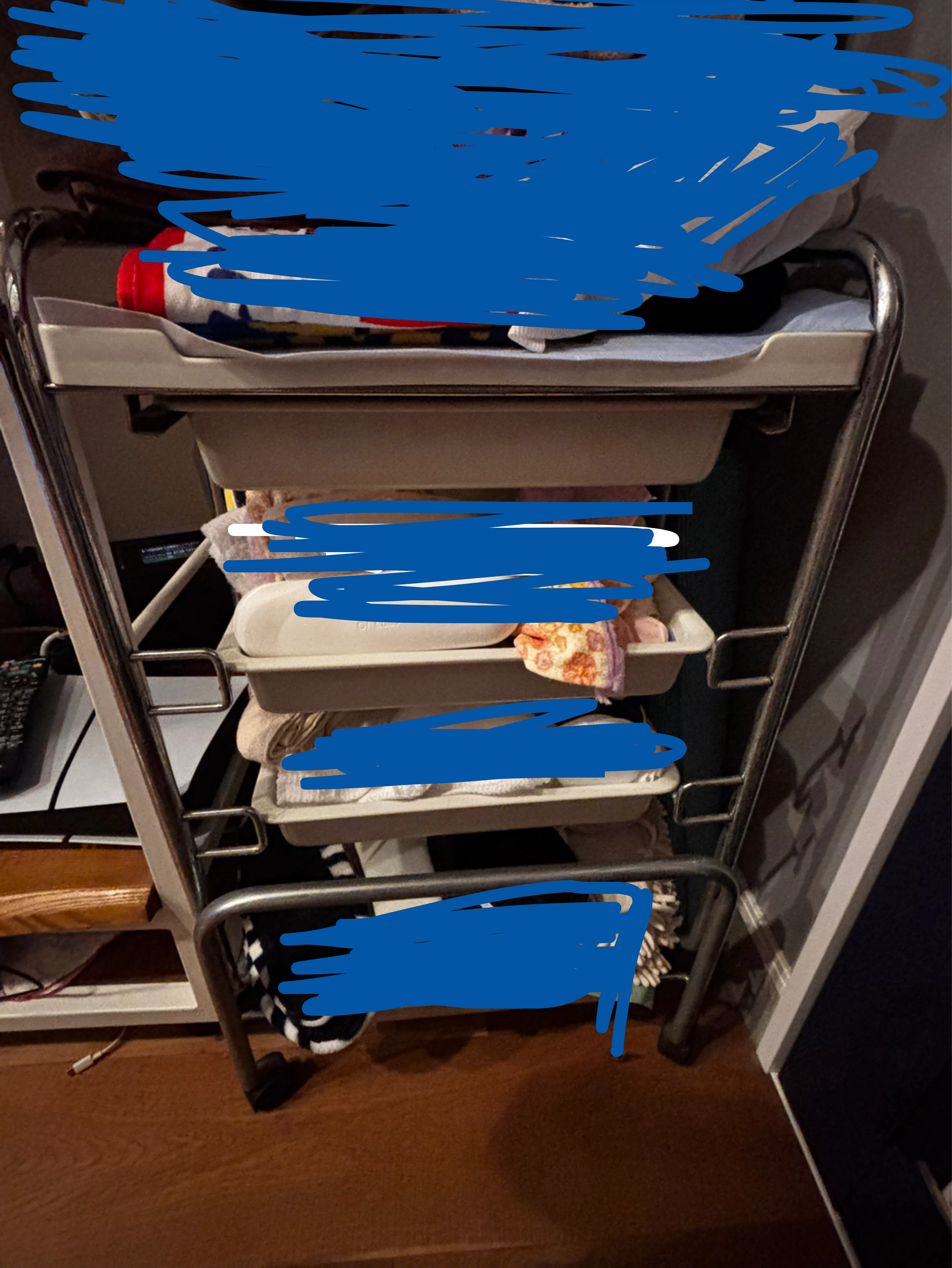 ワゴンの写真2枚目