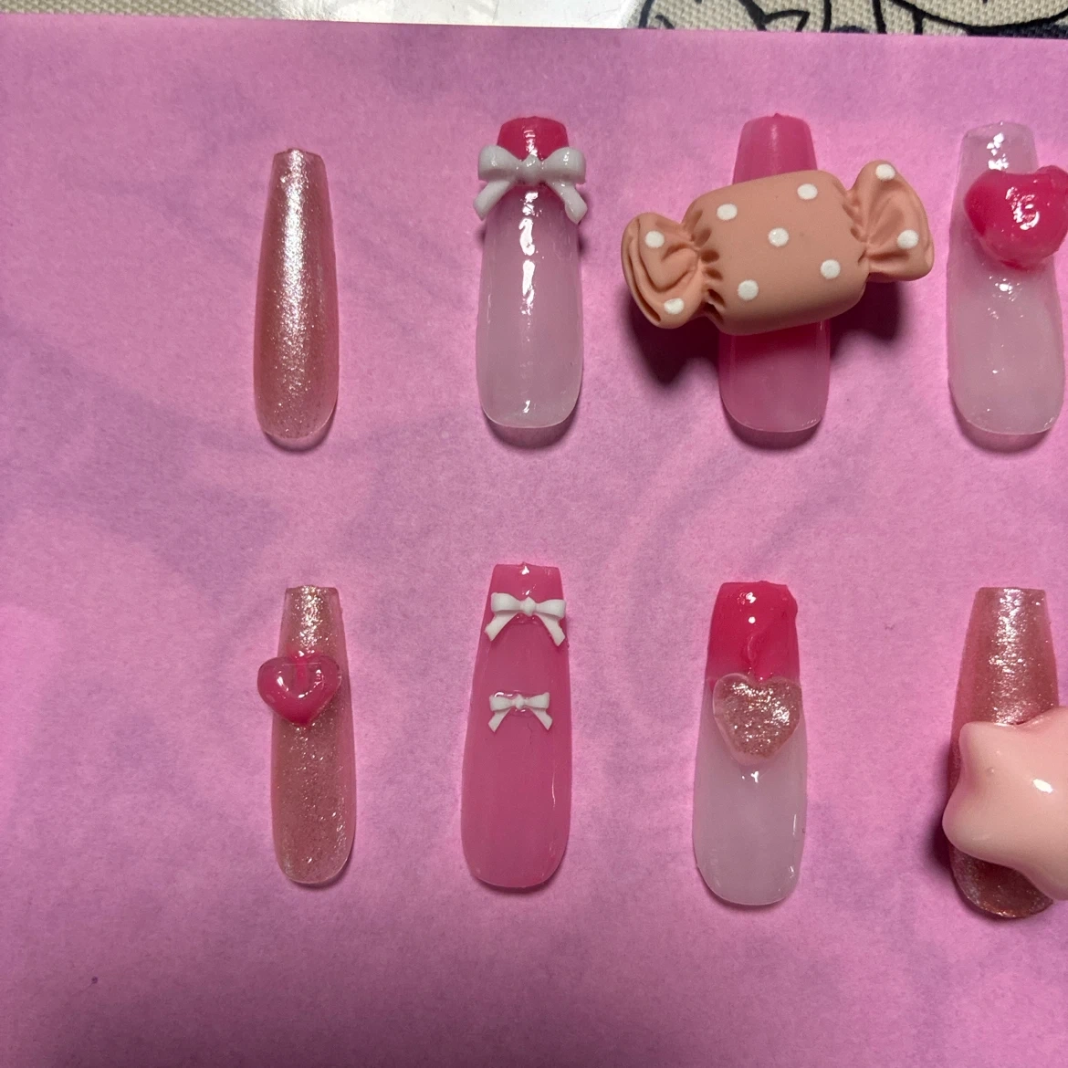 ピンク系 ガーリーネイルチップセットの写真3枚目
